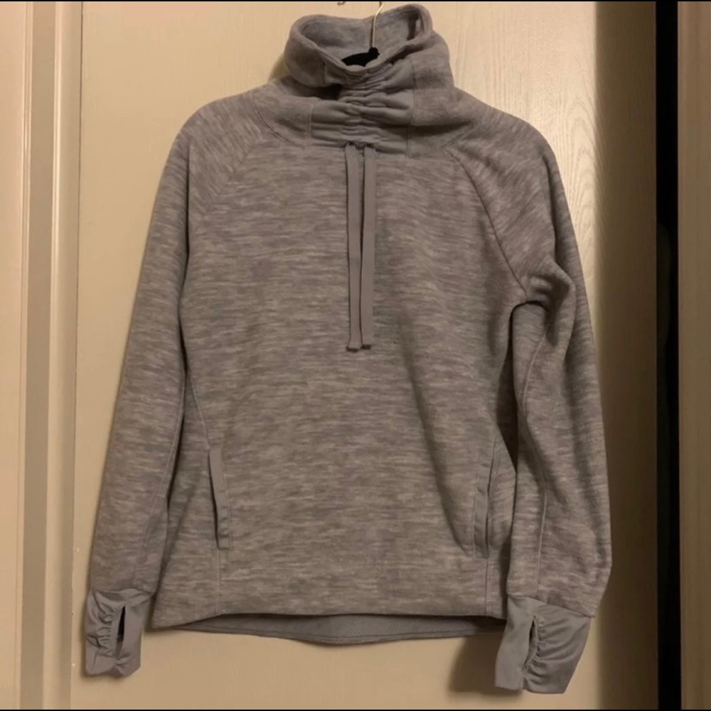 Old Navy Active pullover